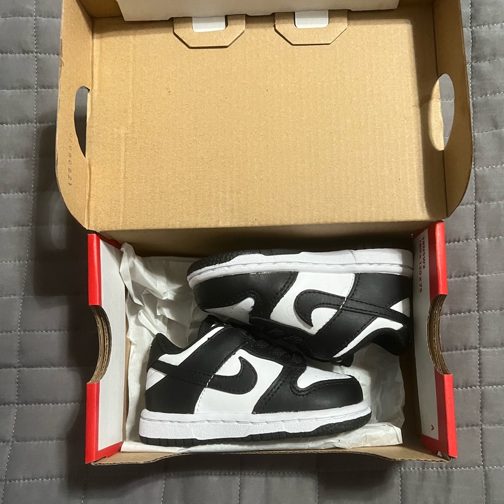 Nike Panda Dunks 4c